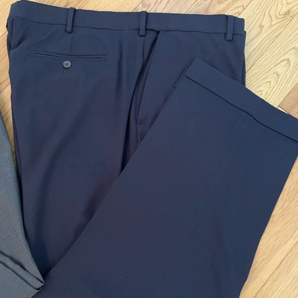 Two Men’s Lands’ End Traditional Fit wool dress pants size 42” - Picture 3 of 16